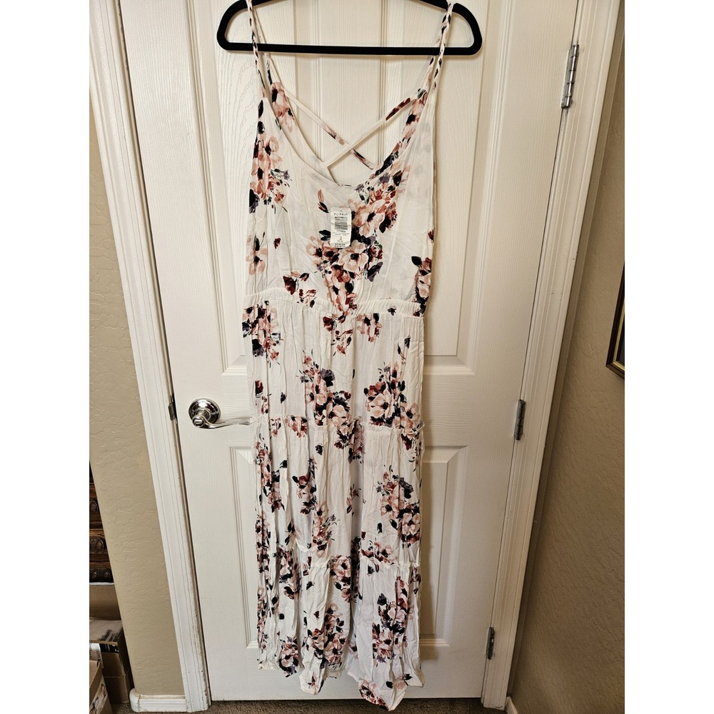 NWT Torrid Floral Tiered Skirt Criss Cross Braided Strap Back Tie Maxi Dress +3X